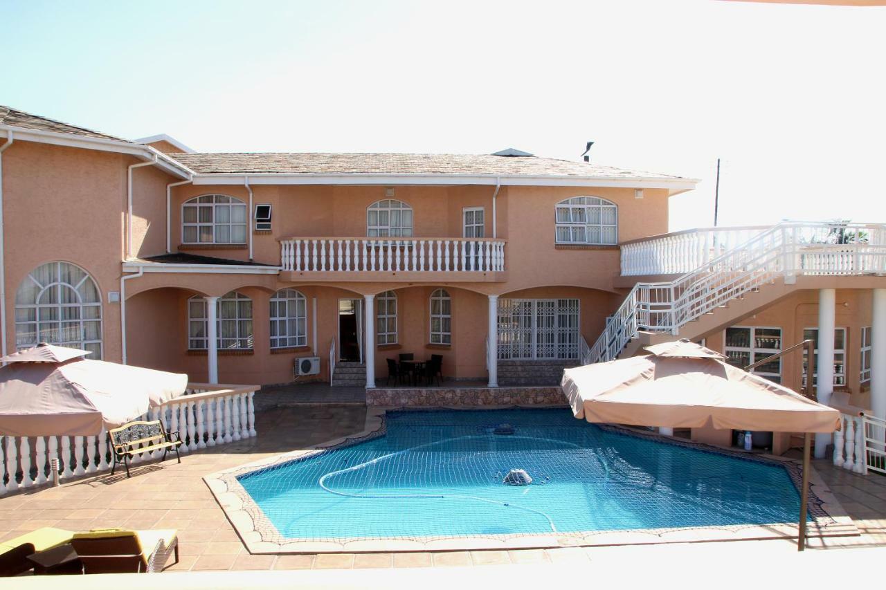 Ekupholeni Garden Villas Manzini Exterior foto