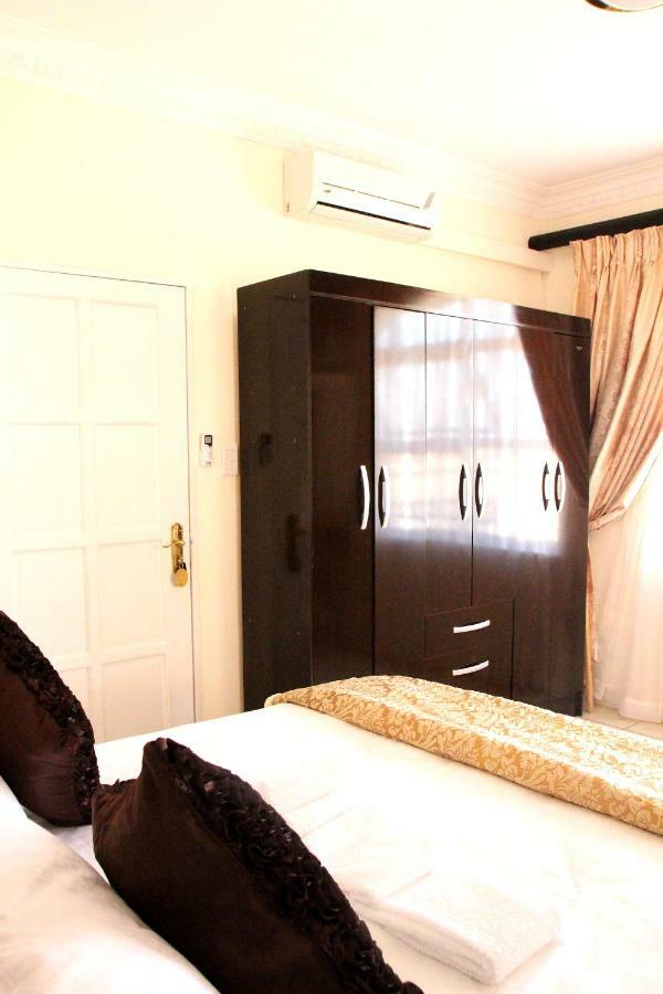 Ekupholeni Garden Villas Manzini Exterior foto